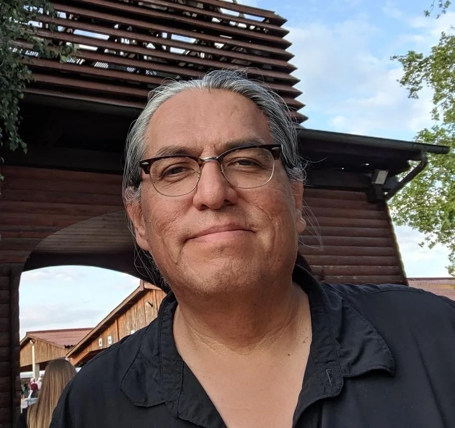 40262 robert w two bulls